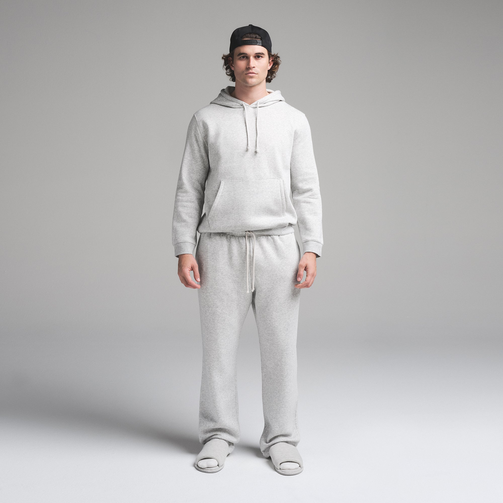 FLEECE LOUNGE MENS CLASSIC HOODIE | LIGHT HEATHER GREY