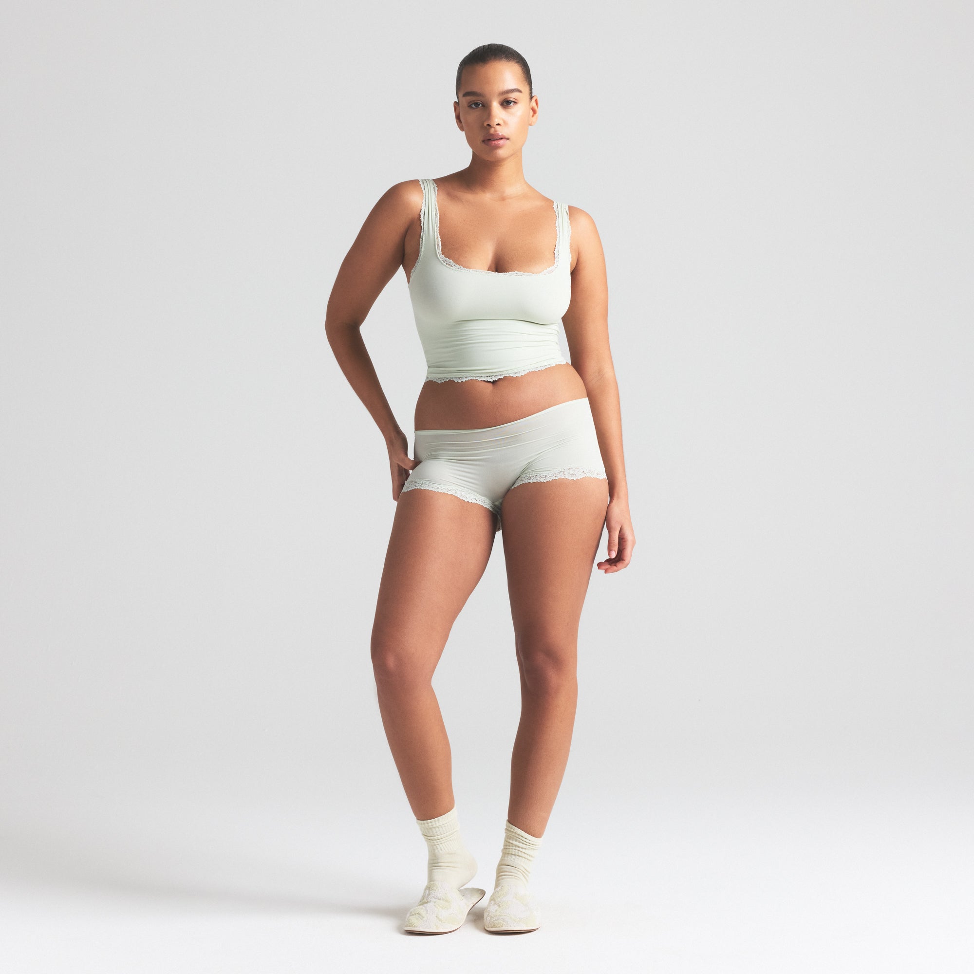 FITS EVERYBODY LACE TANK | SPEARMINT