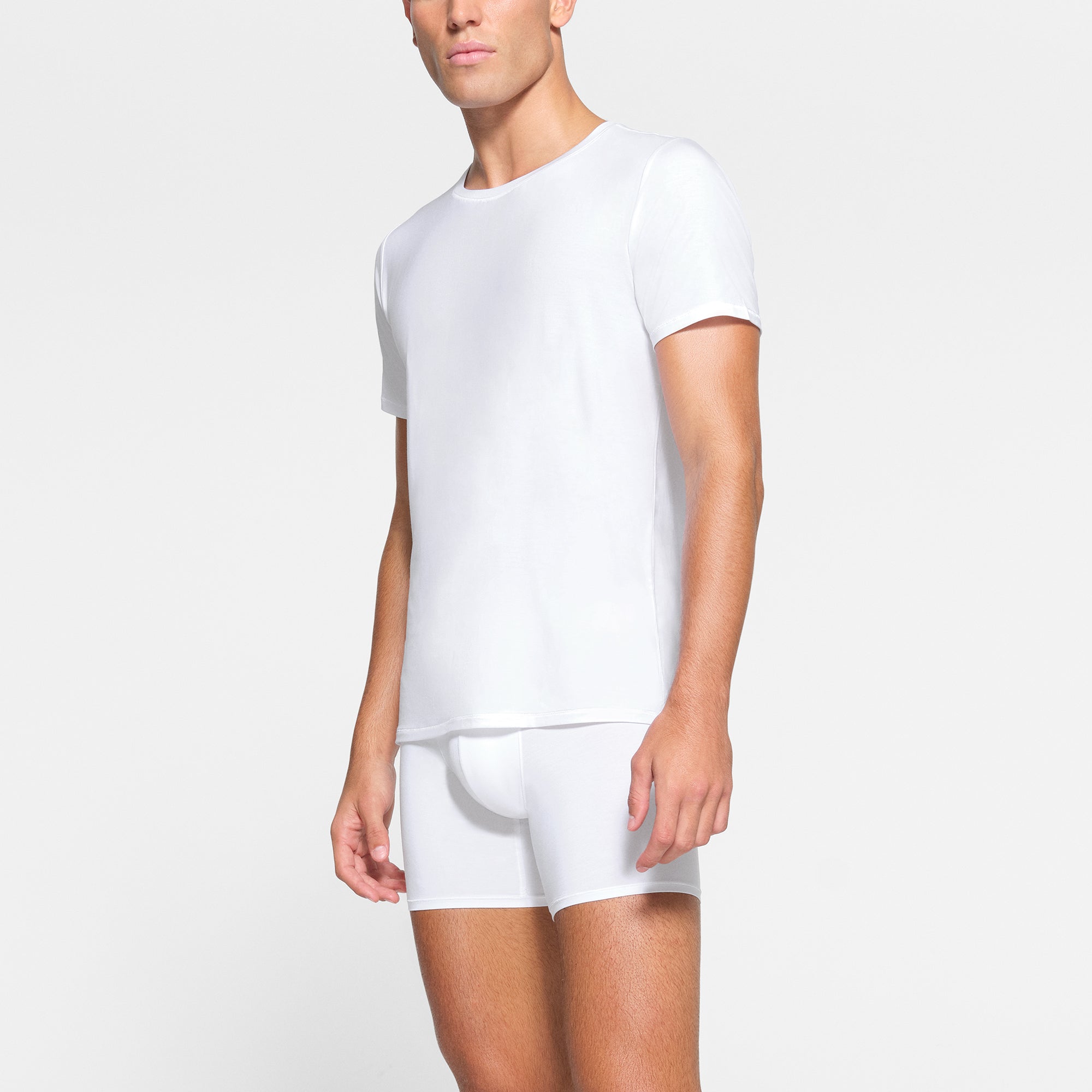 SKIMS STRETCH MENS T-SHIRT 3-PACK | CHALK - Image 2