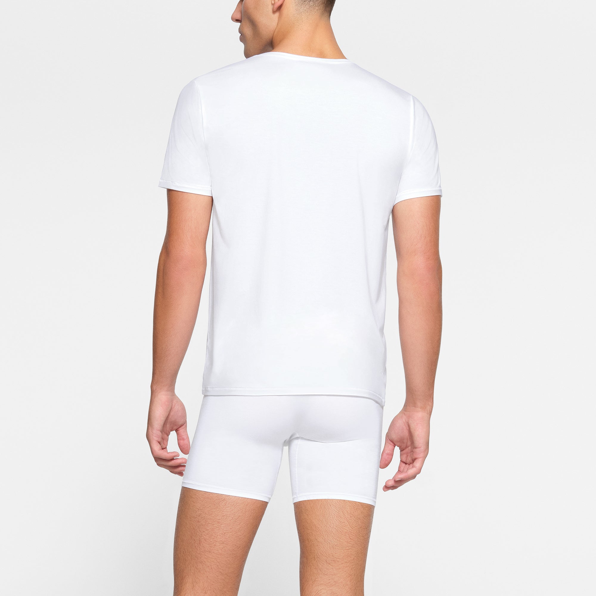 SKIMS STRETCH MENS T-SHIRT 3-PACK | CHALK - Image 3