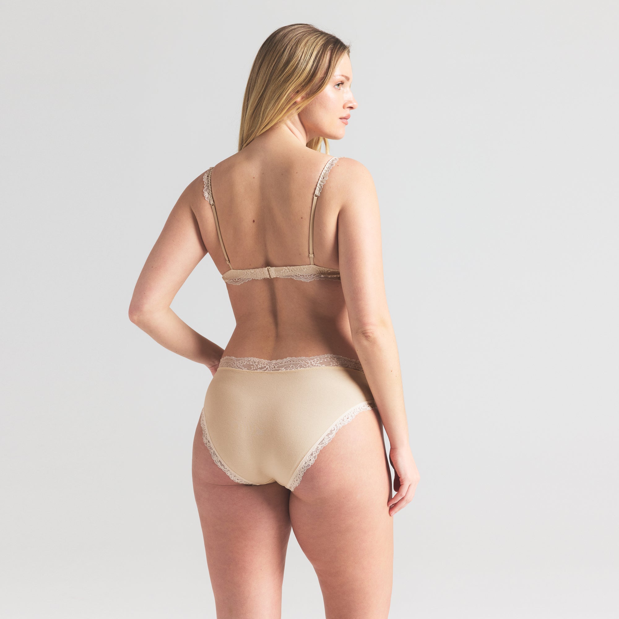 COTTON JERSEY LACE TRIANGLE BRALETTE | BUTTER - Image 3