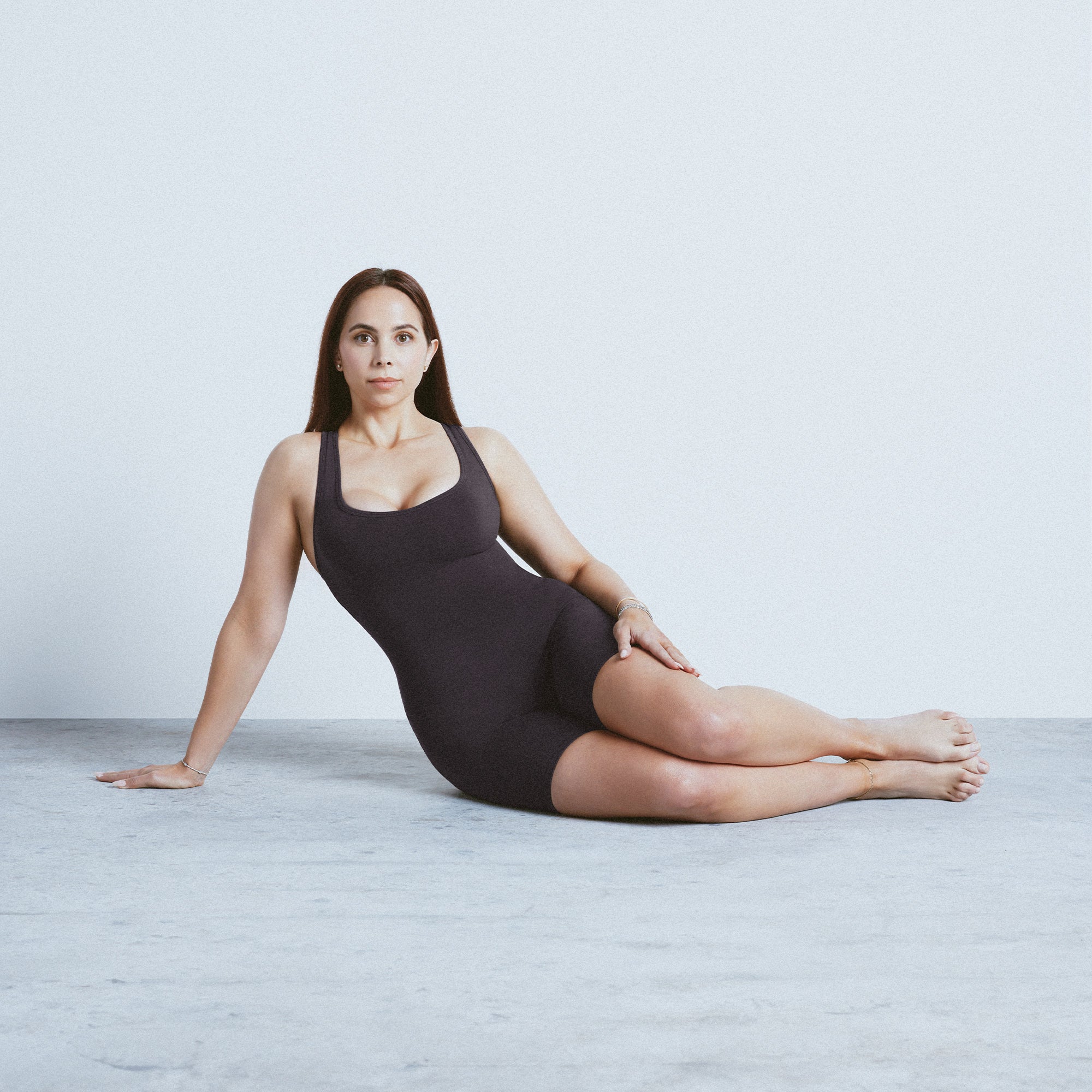 OUTDOOR MID THIGH ONESIE | ASH - Image 5